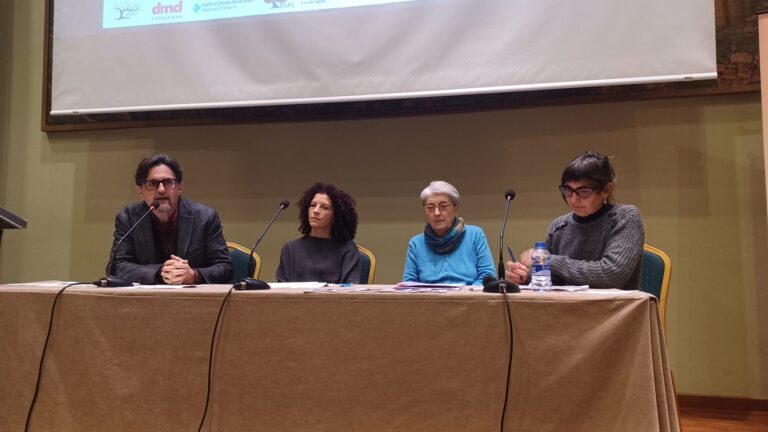 Taula rodona sobre Suïcidi, Eutanàsia i Dret a Morir Dignament